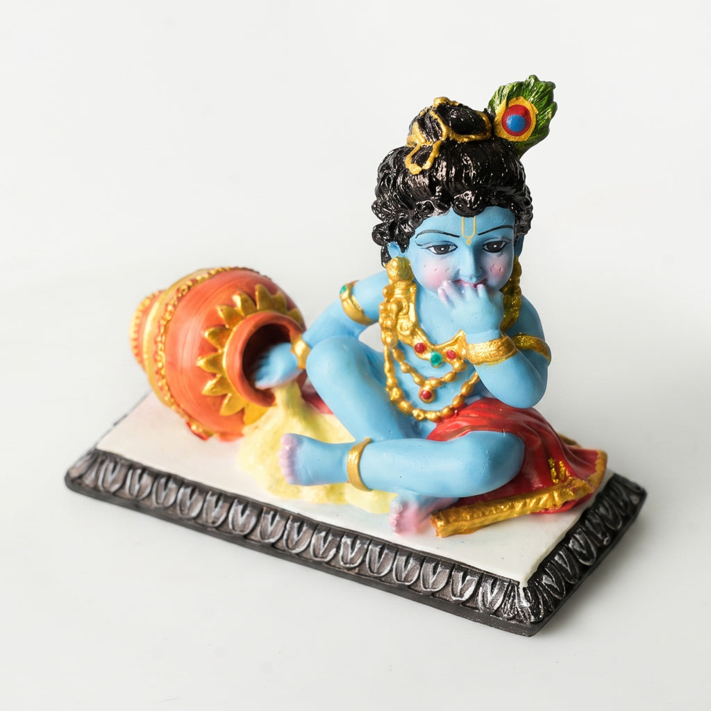Laddu Gopal On Rectangular Stage