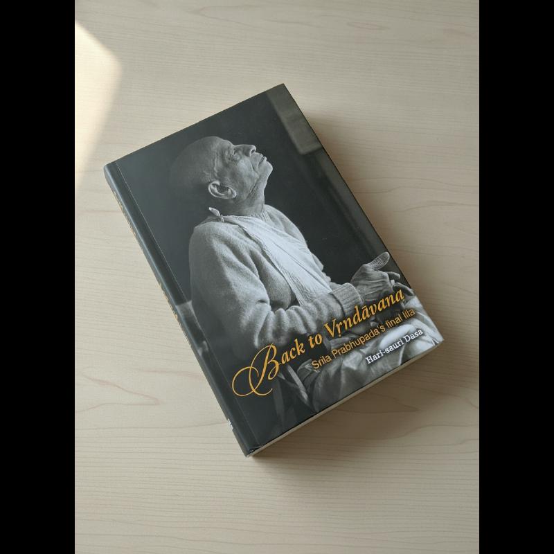 Back to Vrndavana (English Edition)